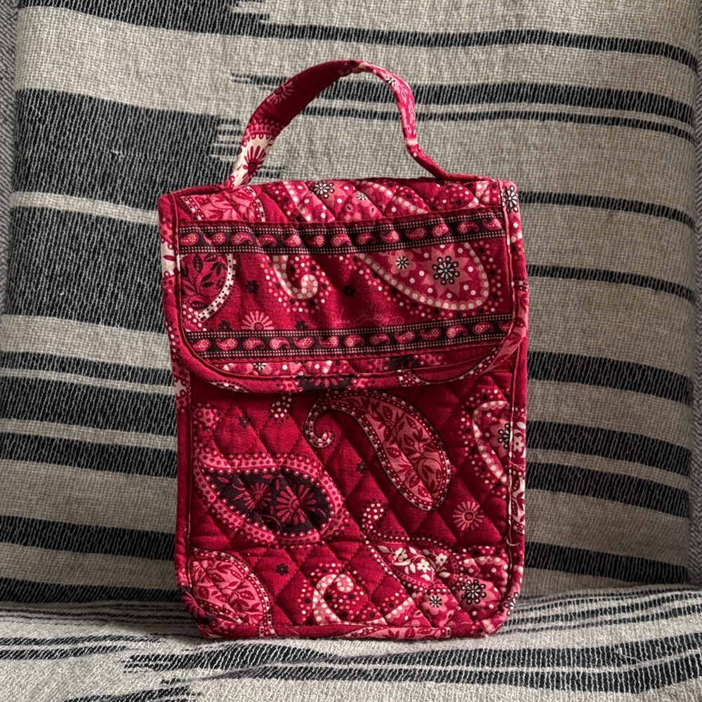 Vera Bradley - Retired Mesa Red Paisley Lunch Tote